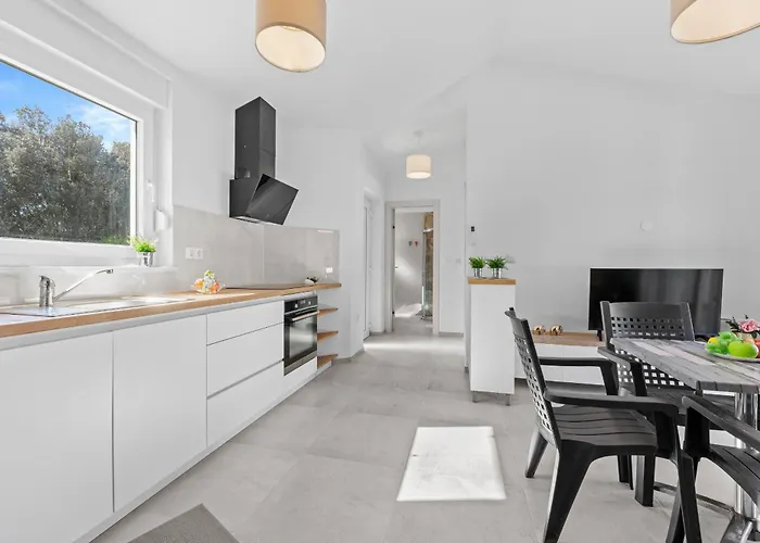 Barbariga Paradise 1 *