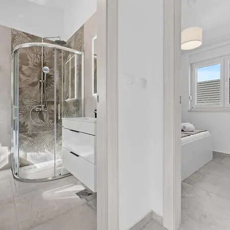 Apartment Barbariga Paradise 1 *