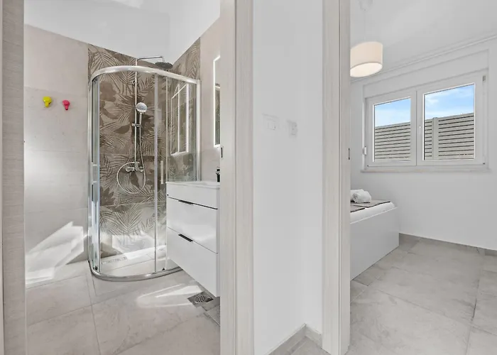아파트 Barbariga Paradise 1 *